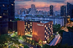 Oakwood Studios Sukhumvit Bangkok, Phra Samut Jadee